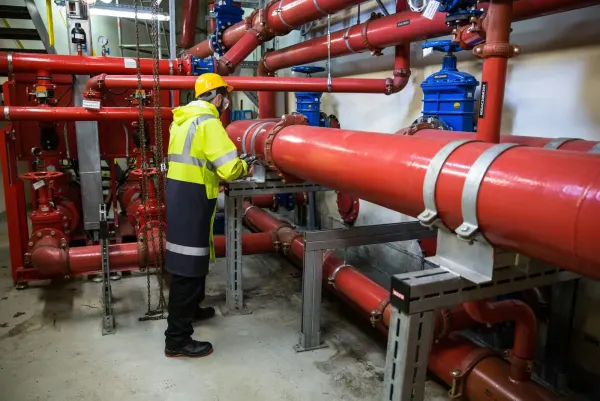 Industrial facility with OPC UA and LoRaWAN sensors feeding Divako