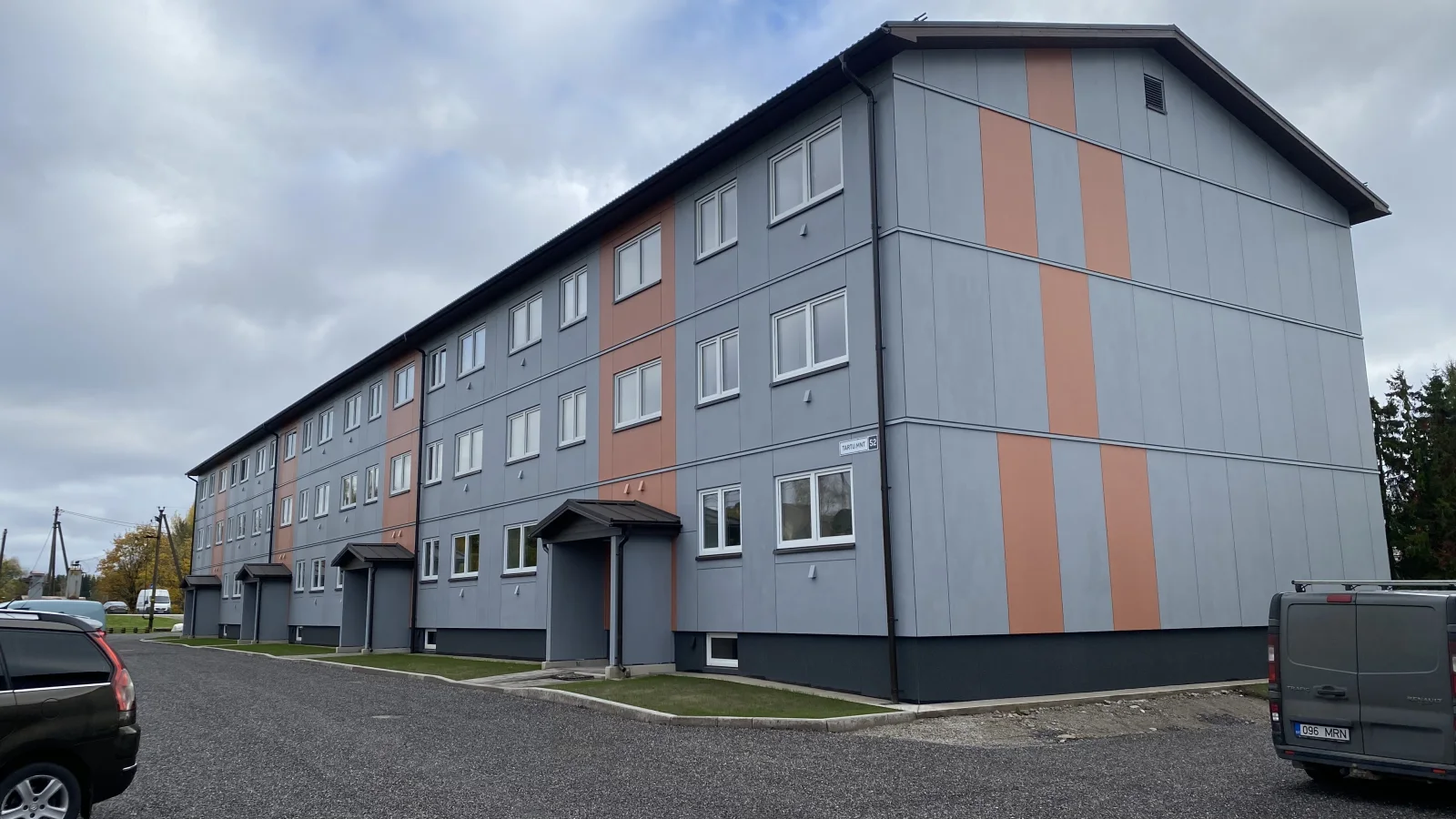Renoveeritud Tartu mnt 52 kortermaja Iisakus